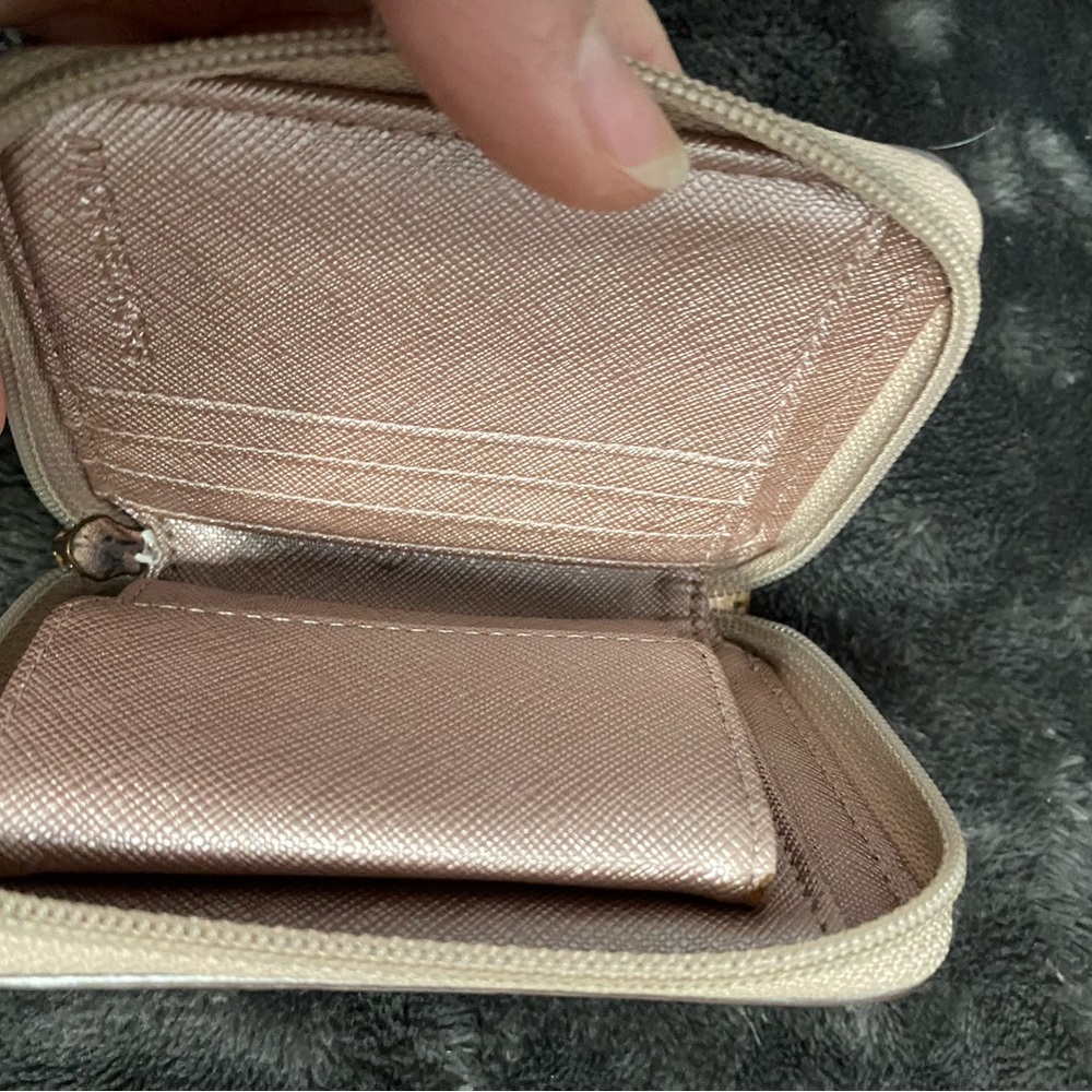Wallet - Picture 4 of 4